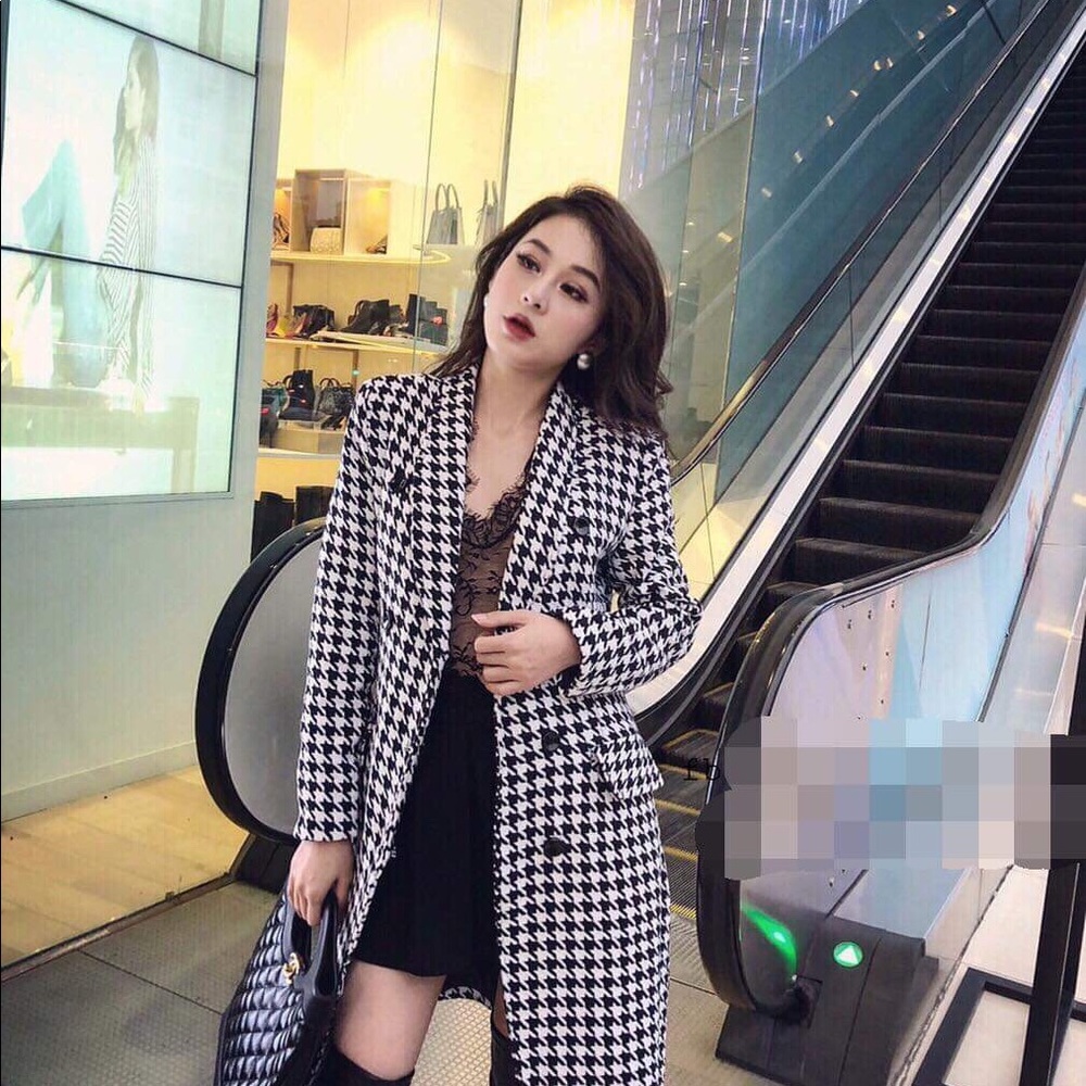 Coat - Picture 4 of 4